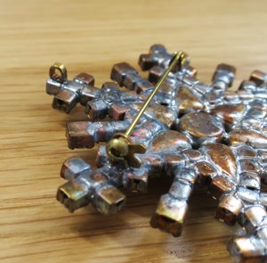 画像3: 雪の結晶ブローチ＃２