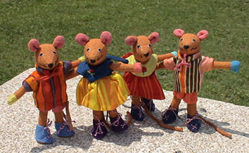 Barefoot-Barbara Sansoni toys mice